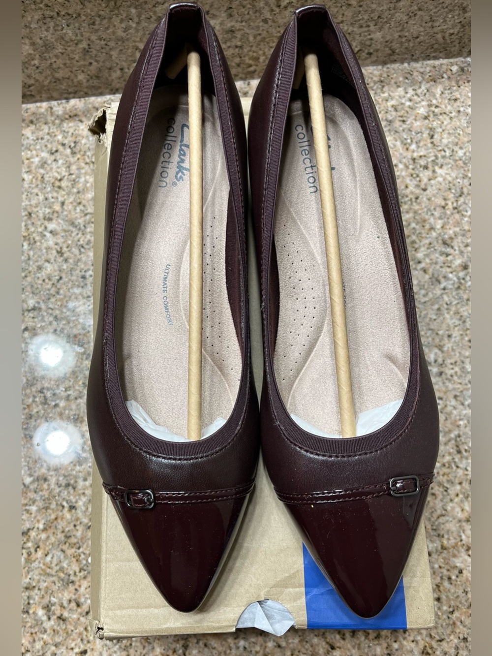 Clarks Natalyn Dusk Pointed Toe Ballet Flat - Merlot Leather 9 Wide
